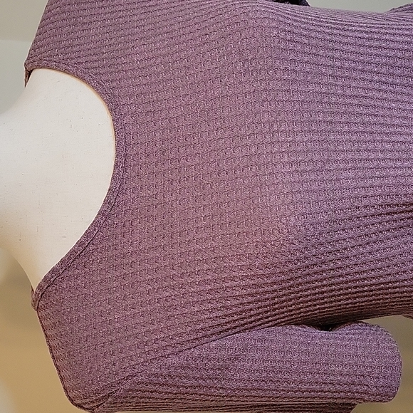 Women's Purple Ruffle Top - Picture 5 of 7